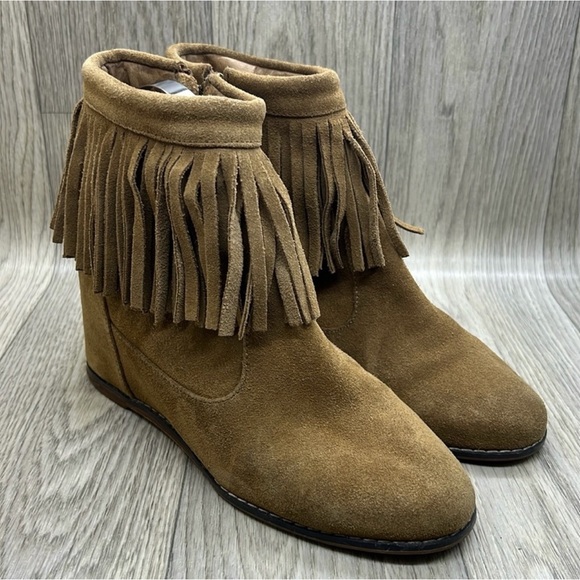 80%20 Shoes - 80%20 Fringe Suede Ankle Booties - Tan